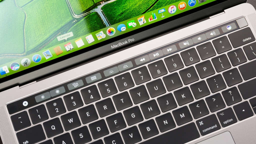 Is the New Macbook pro 13 with Touchbar worth the Money?, Tech Stalking